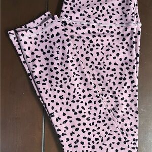 ZYIA Lilac and Black Jaguar Print Leggings